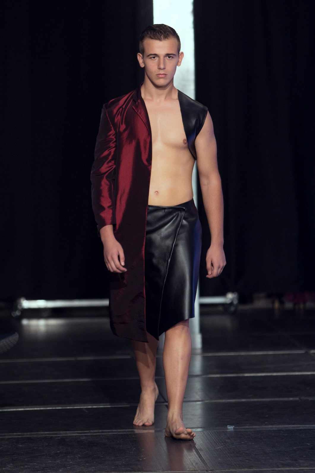 Desfile Centro Superior de Diseño de Moda