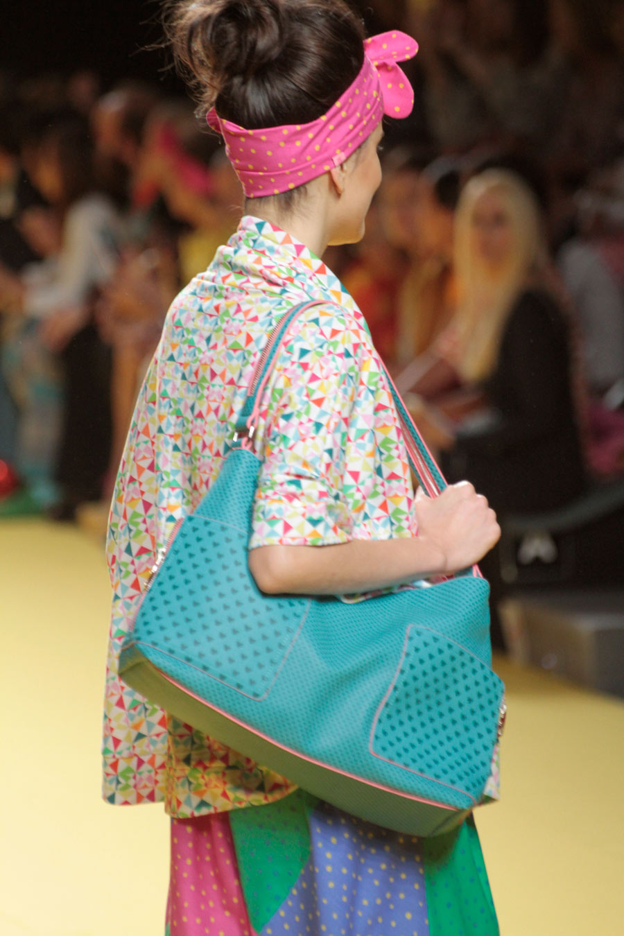 Agatha Ruiz de la Prada en MBFWM15 bolso